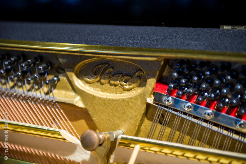 Ibach Klavier schwarz