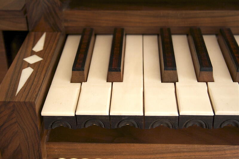 Truhenorgel - organo cassapanca 5/II+P