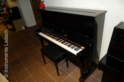 Klavier Kawai BS2