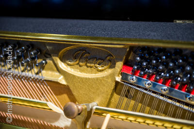 Ibach Klavier schwarz